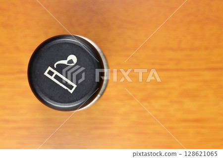 Car cigarette lighter 128621065
