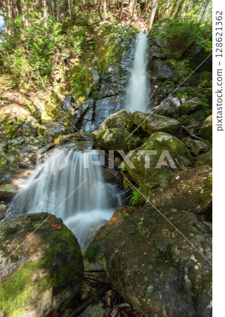 Trekking in Nagano Atera Valley Trekking in Nagano Atera Valley 128621362