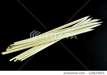 Bamboo skewers for food. 128624603