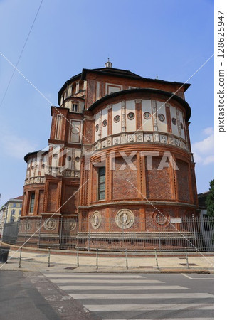 Apresto of Santa Maria delle Grazie, home of the Last Supper 128625947