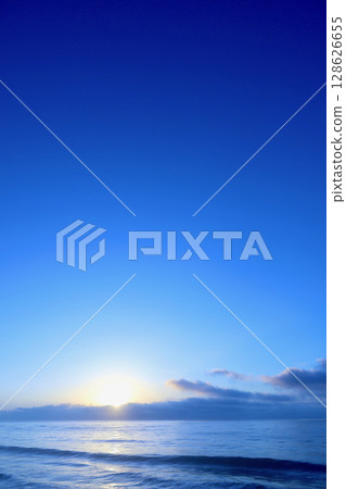 海上日出 - 夏季 海上日出 - 夏季 128626655