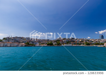 Beautiful Istanbul cityscape view from cruise sailing to Bosphorus,Turkey Beautiful Istanbul cityscape view from cruise sailing to Bosphorus,Turkey 128633998