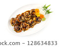 Japanese grilled Scallops with teriyaki sauce 128634833