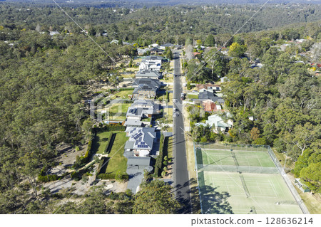 New houses located amongst lush foliage in the Blue Mountains New houses located amongst lush foliage in the Blue Mountains 128636214