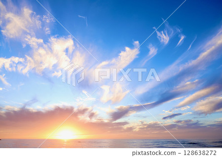 河原海灘的清晨陽光 河原海灘的清晨陽光 128638272
