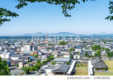 從瞭望台眺望的溫泉街和街景（菊池市）（菊池公園） 128638881