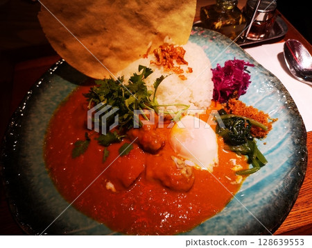 咖哩餐廳的雞肉咖哩 咖哩餐廳的雞肉咖哩 128639553