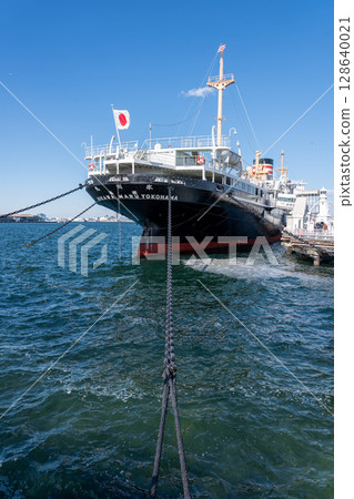 Yamashita Park, Yokohama City, Kanagawa Prefecture 128640021