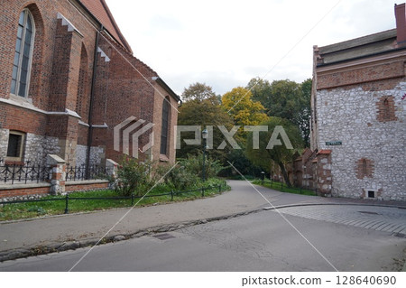 Scenery around the old town of Krakow, the Kyoto of Poland 128640690
