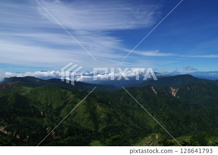 志賀高原橫手山峰天空觀景台 志賀高原橫手山峰天空觀景台 128641793