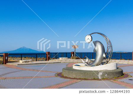 [Hokkaido_Wakkanai_Cape Noshappu] Monument at Cape Noshappu and Rishiri Fuji 128644193
