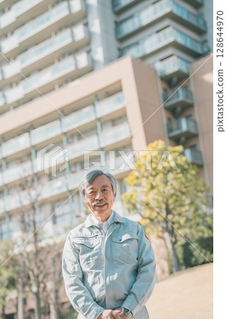 銀髮族 男人 男 128644970