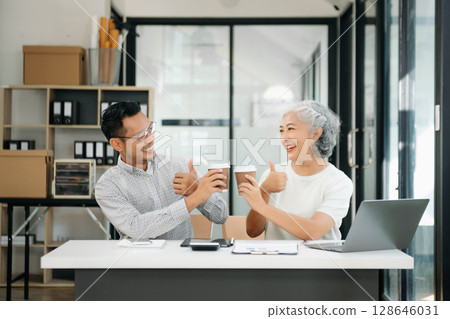 Portrait of success business people working together in office. 128646031