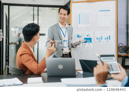 The Conferences,Training Education, Business, start up Concept.Group of smart Business Finance Corporate Development and Businessman making presentation 128646441