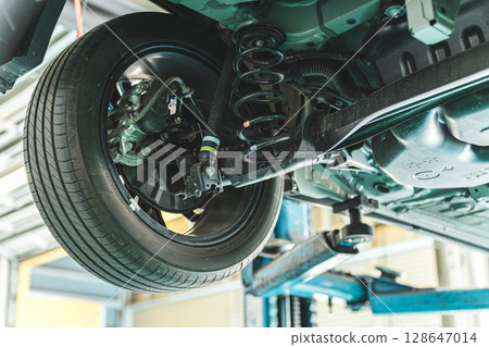 舉升汽車底盤 128647014