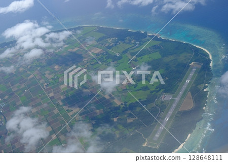 Tarama Island and Airport 128648111