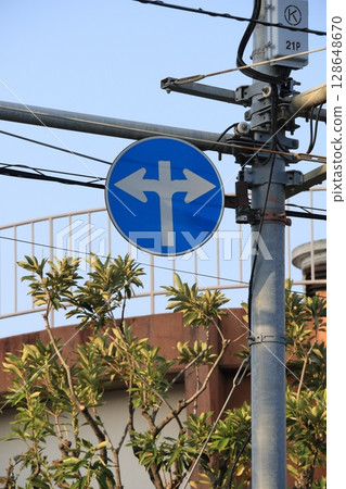 Regulatory signs prohibiting traffic in any direction other than the designated direction Road signs Traffic regulations Regulatory signs prohibiting traffic in any direction other than the designated direction Road signs Traffic regulations 128648670