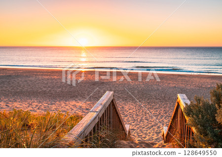 Boardwalk to Maslin Beach at sunset, Fleurieu Peninsula 128649550