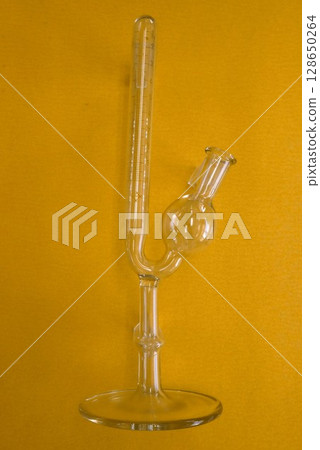 Einhorn tube Einhorn tube 128650264