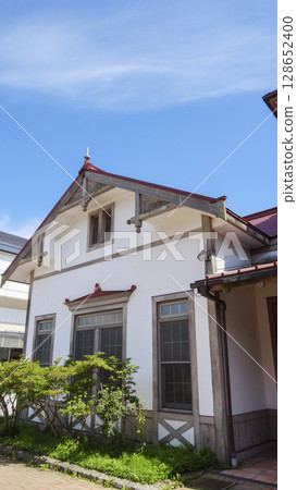 Retro stations Retro stations 128652400