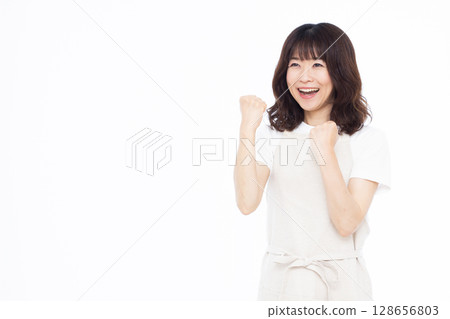 家庭主婦做拳頭泵 128656803