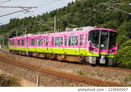 哈比線福井特色4節車廂列車（特急列車）細木站HF10號列車2025年7月 128660067