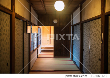 Japanese building interior of Manshuin Monzeki temple, Kyoto 128661662