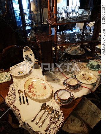 筑波的老式咖啡館 128662124