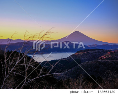 Mount Fuji Mount Fuji 128663480