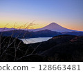 Mount Fuji  128663481