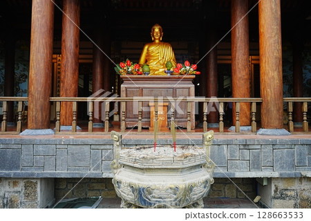 越南芽莊龍山寶塔 128663533