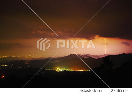 Night view and lightning from Kisuge-daira Garden in Kirifuri Plateau, Nikko 128665504