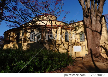 Old Tama Sacred Memorial Hall 128670836