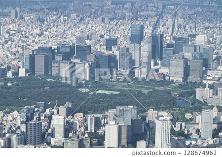 東京丸之內和大手町的鳥瞰圖 東京丸之內和大手町的鳥瞰圖 128674961
