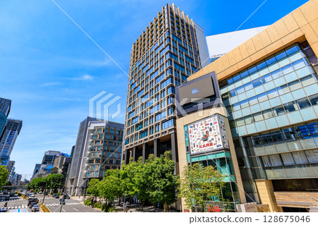 Cityscape near Minami-Aoyama 3-chome intersection, Minato-ku, Tokyo 128675046