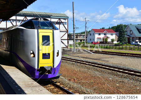 從池田站到常豐信號站的 JR 北海道根室線列車車窗看到的景色 128675654