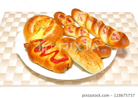 5 types of cooking bread 128675737