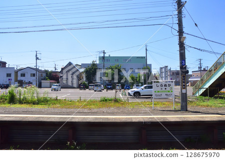 從常豐號誌站到白糠站的 JR 北海道根室線列車車窗看到的景色 128675970