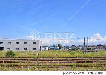 View from the train window on JR Hokkaido's Nemuro Line from Shiranuka Station to Kushiro Station 128676081