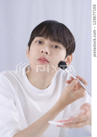 20多歲男性的美容 128677108
