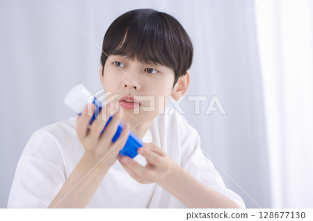 20多歲男性的美容 20多歲男性的美容 128677130