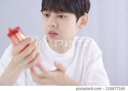 20多歲男性的美容 20多歲男性的美容 128677160