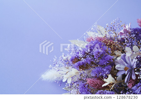 紫色花束(紫色背景) 紫色花束(紫色背景) 128678230