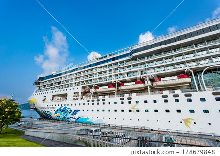 Nagasaki Port Cruise Ship Arrival (Star Navigator) Matsugae Pier [Nagasaki City] 128679848