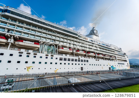 Nagasaki Port Cruise Ship Arrival (Star Navigator) Matsugae Pier [Nagasaki City] 128679851