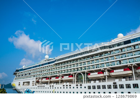 Nagasaki Port Cruise Ship Arrival (Star Navigator) Matsugae Pier [Nagasaki City] 128679869
