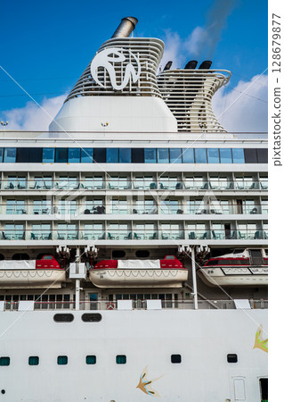 Nagasaki Port Cruise Ship Arrival (Star Navigator) Matsugae Pier [Nagasaki City] 128679877