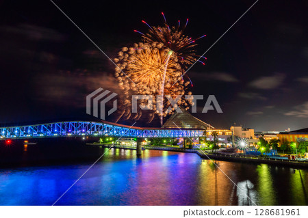 神奈川縣:八景島海島樂園煙火交響曲 神奈川縣:八景島海島樂園煙火交響曲 128681961