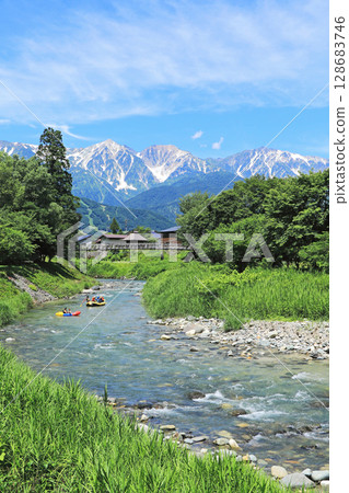 Summer in Hakuba: Oide Suspension Bridge and the Northern Alps 128683746