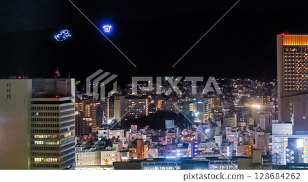 從神戶市政廳的觀景台欣賞神戶市的夜景 128684262
